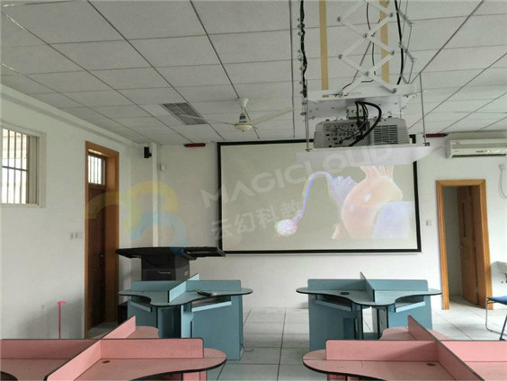 上海市長寧區(qū)天山第一小學(xué)