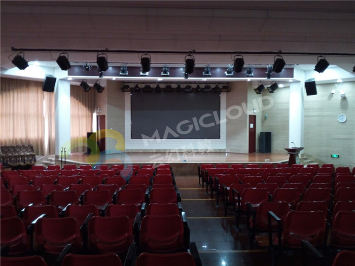 1523443556169814.jpg 廣東省深圳市桃源中學(xué)_副本.jpg