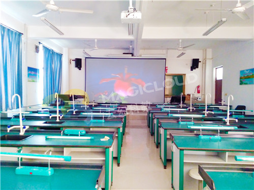 17 陜西省西安市高陵區(qū)鹿苑中學(xué)_副本.jpg